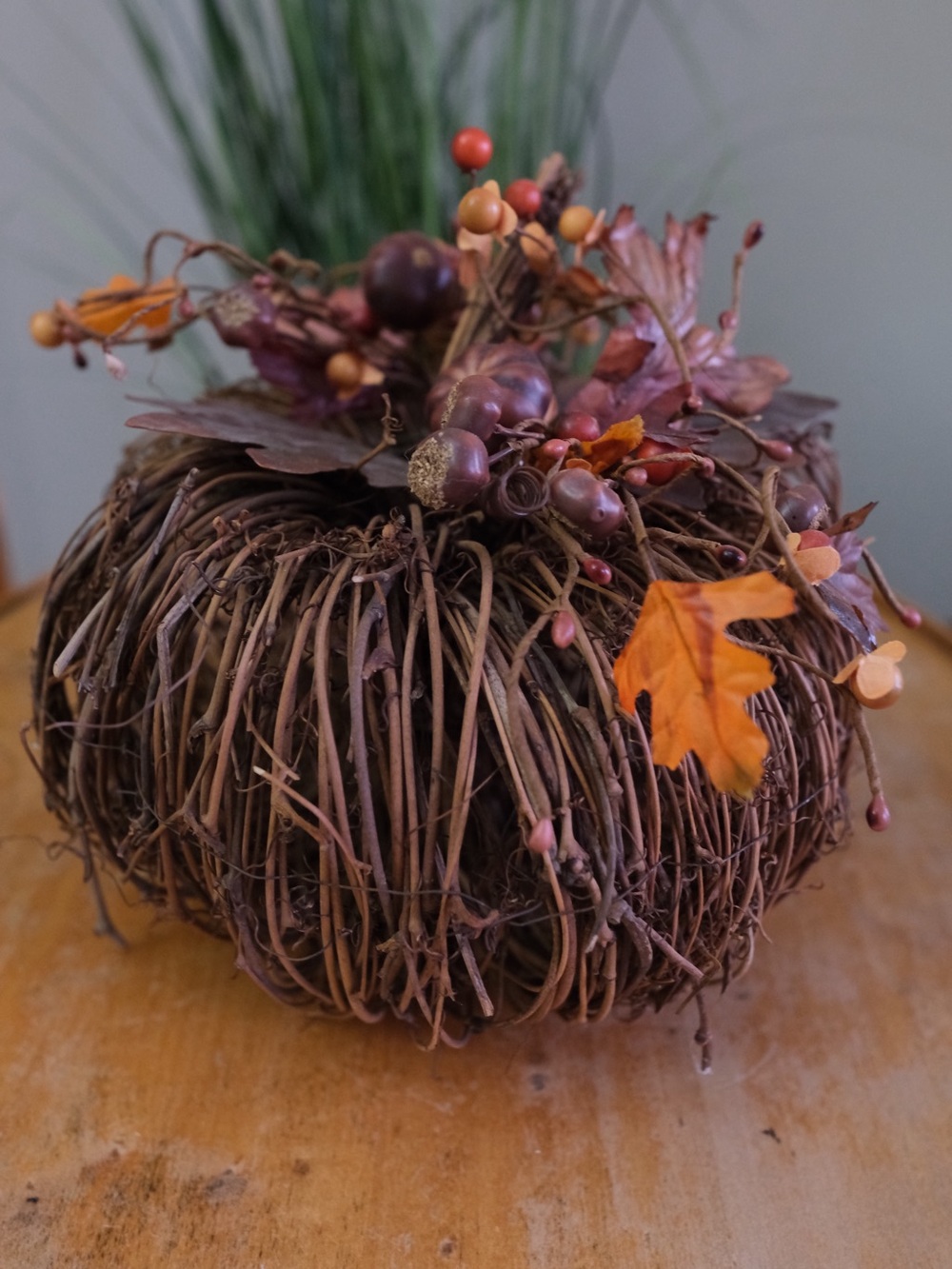 Rustic Grapevine Pumpkin Fall Harvest Centrepiece